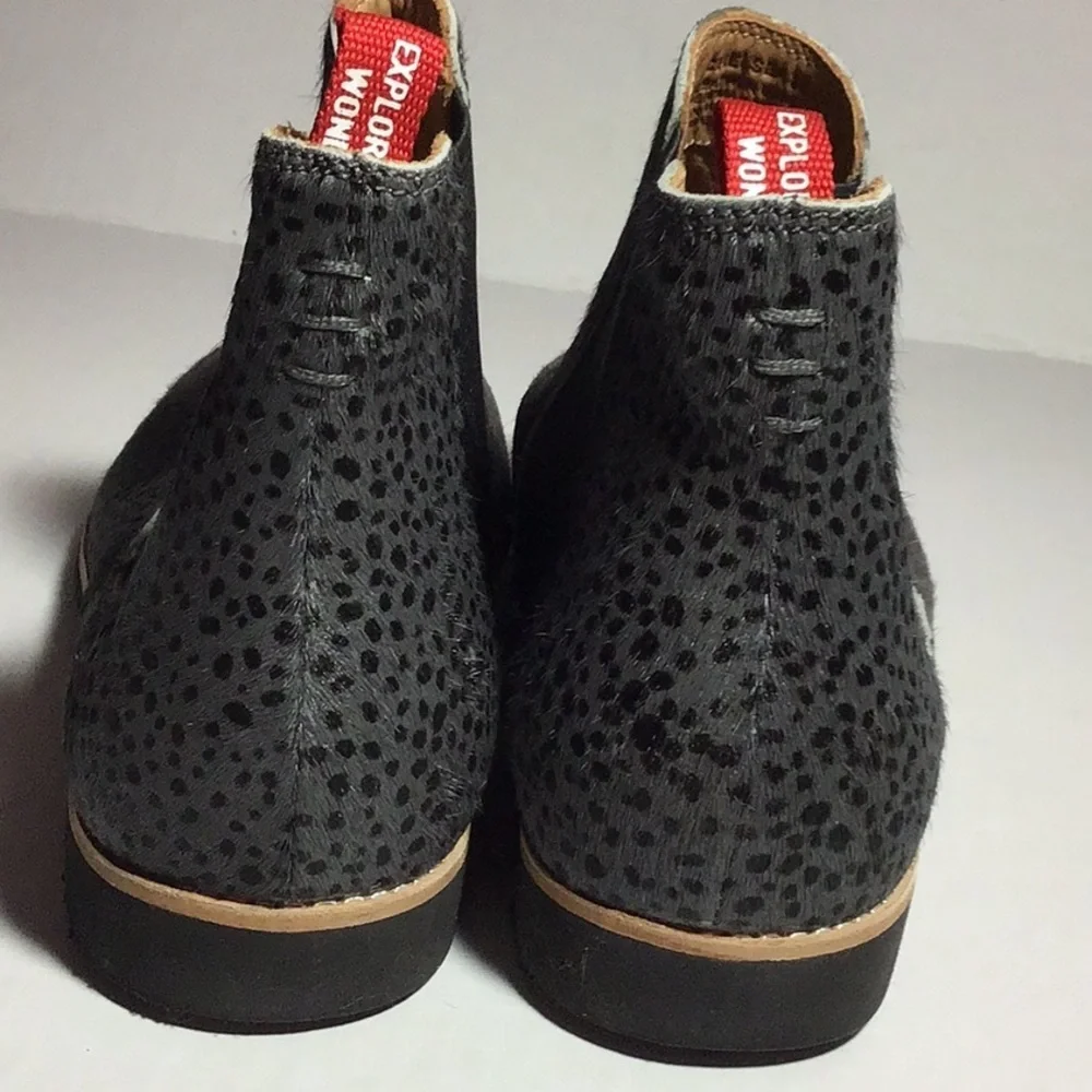 NWOB Rollie Chelsea Snow Leopard Boot Hair Calf 38